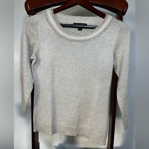 Banana Republic Women's Small Beige Scoop Neck Sweater